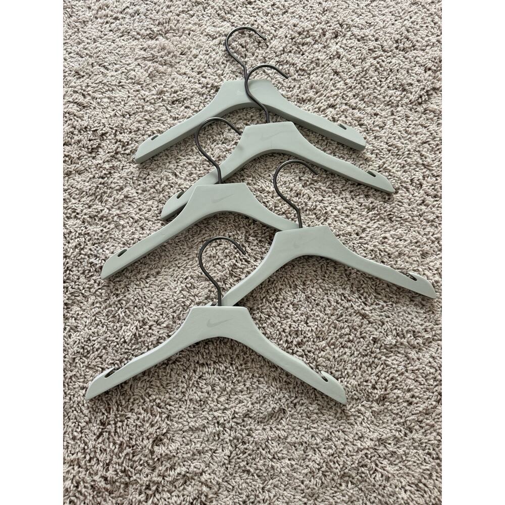 50 Pack Authentic Nike Grey Wood Hangers Non Slip Coating